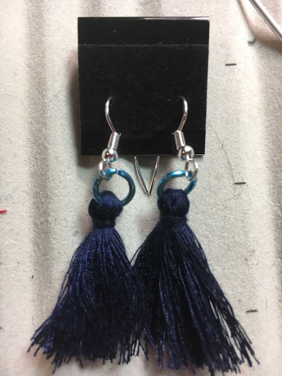 Silk tassel earrings by Jennifer C.  Pierstorff, Image 1.
