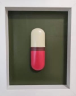 Pill #52 by Uwe Klauke  Image: Pills of Happiness 2004 Edition III (plain) 