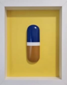 Pill #56 by Uwe Klauke  Image: Pills of Happiness 2004 Edition III (plain) 