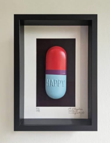 Pill #72 - Happy by Uwe Klauke  Image: Pills of Happiness (Message in the pill) 