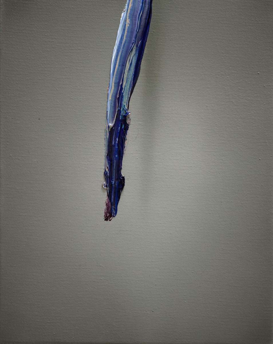 HÄNGENDES BLAU by Eilike Schlenkhoff, Image 1.