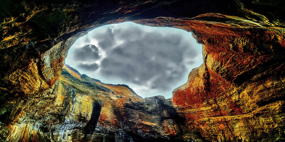 The Devil's Den by Jeremy Likness  Image: The Devil's Den