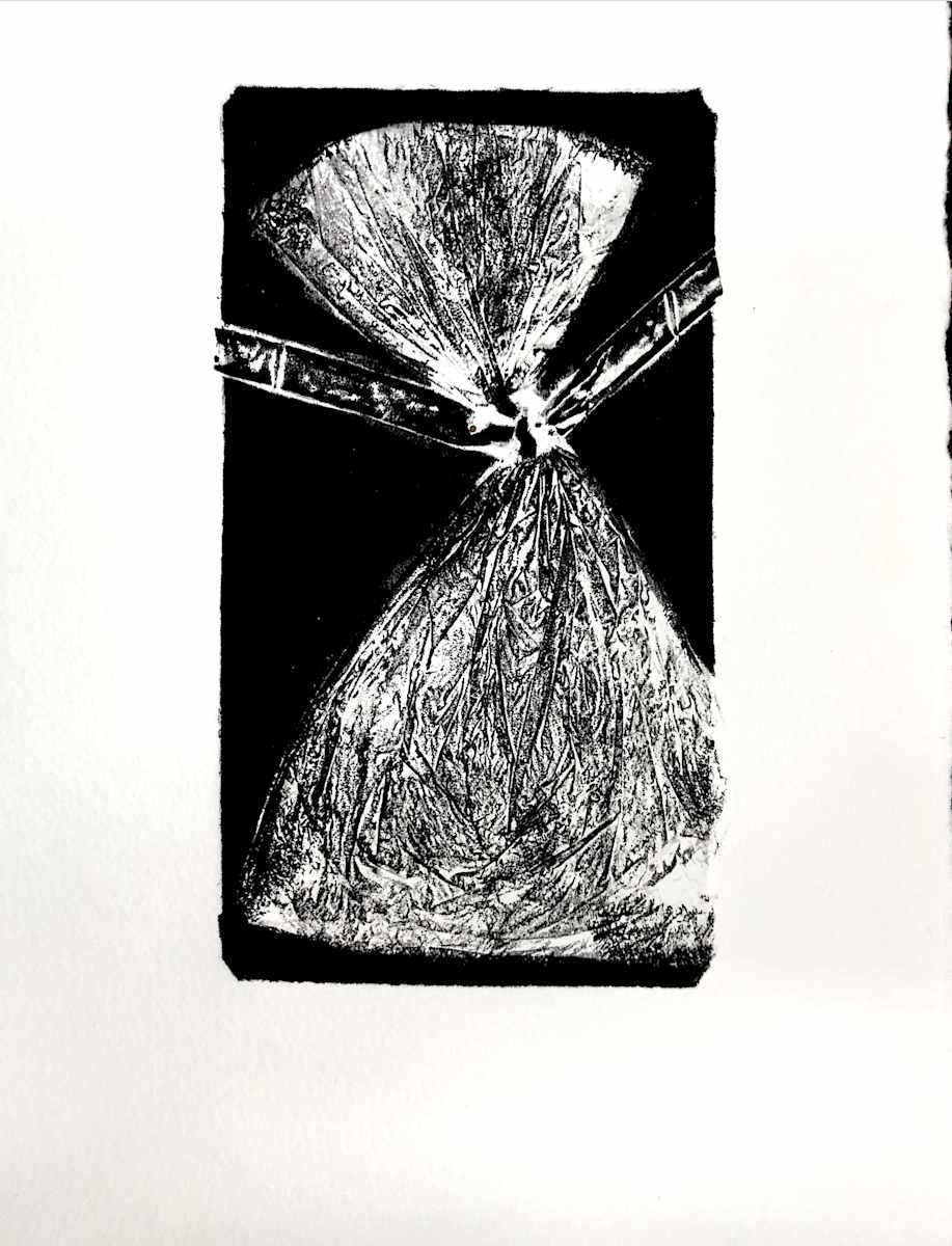 Menina.    (Marine debris) by Grace Guirola, Image 7.