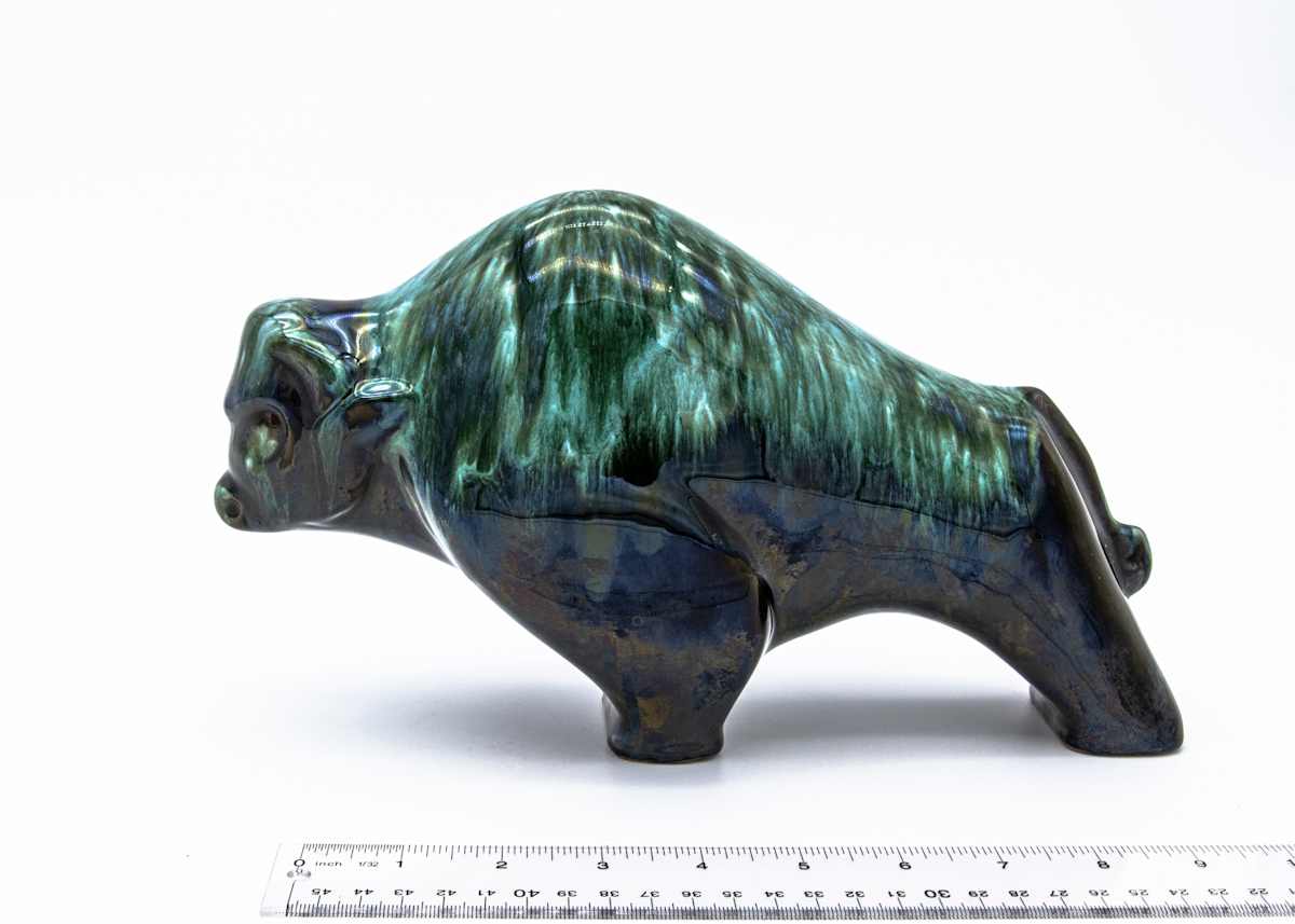 Blue Mountain Pottery Bison #147, Image 5.
