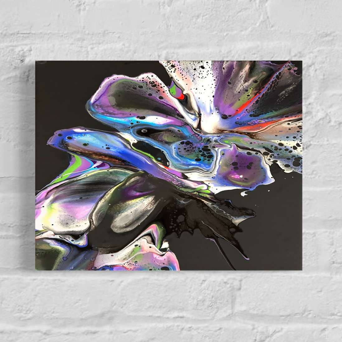 Floral Flux by JD Hecht  Image: Floral Flux (White Brick)