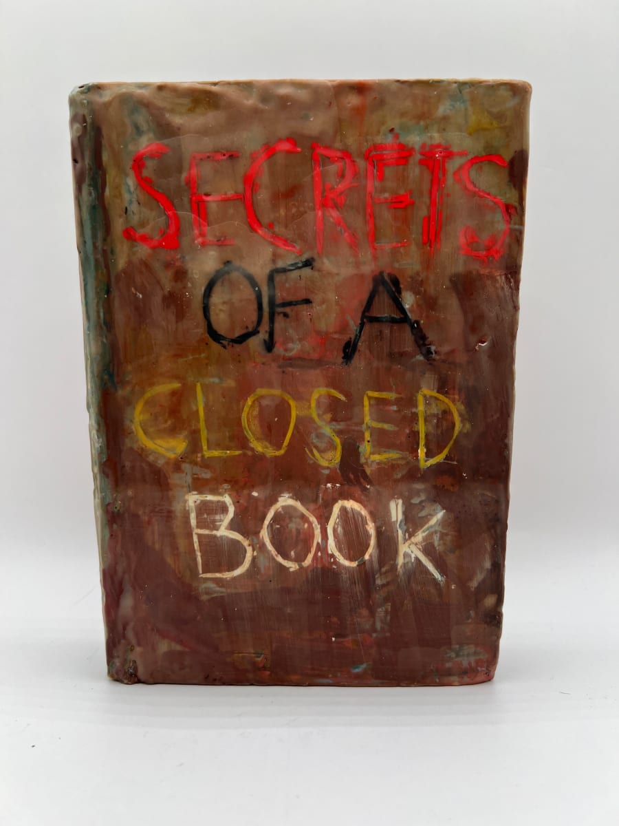 SECRETS OF A CLOSED BOOK by Phyllis Brody, Image 1.