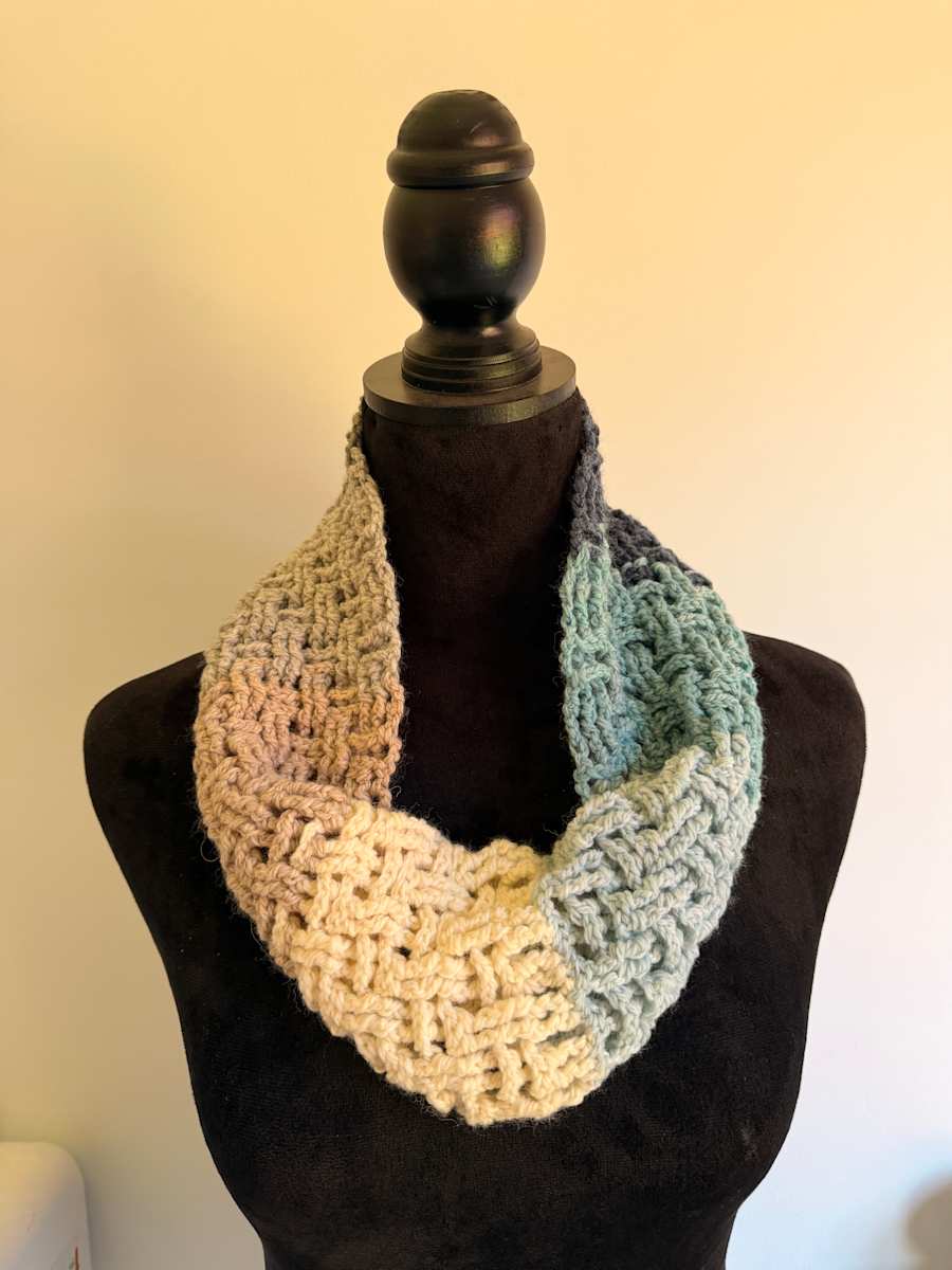 Driftwood Cowl by Jill Hankins, Image 1.