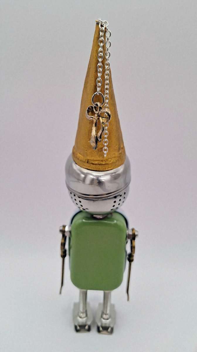 Dunce Princess by Chasity Erbaugh, Image 1.