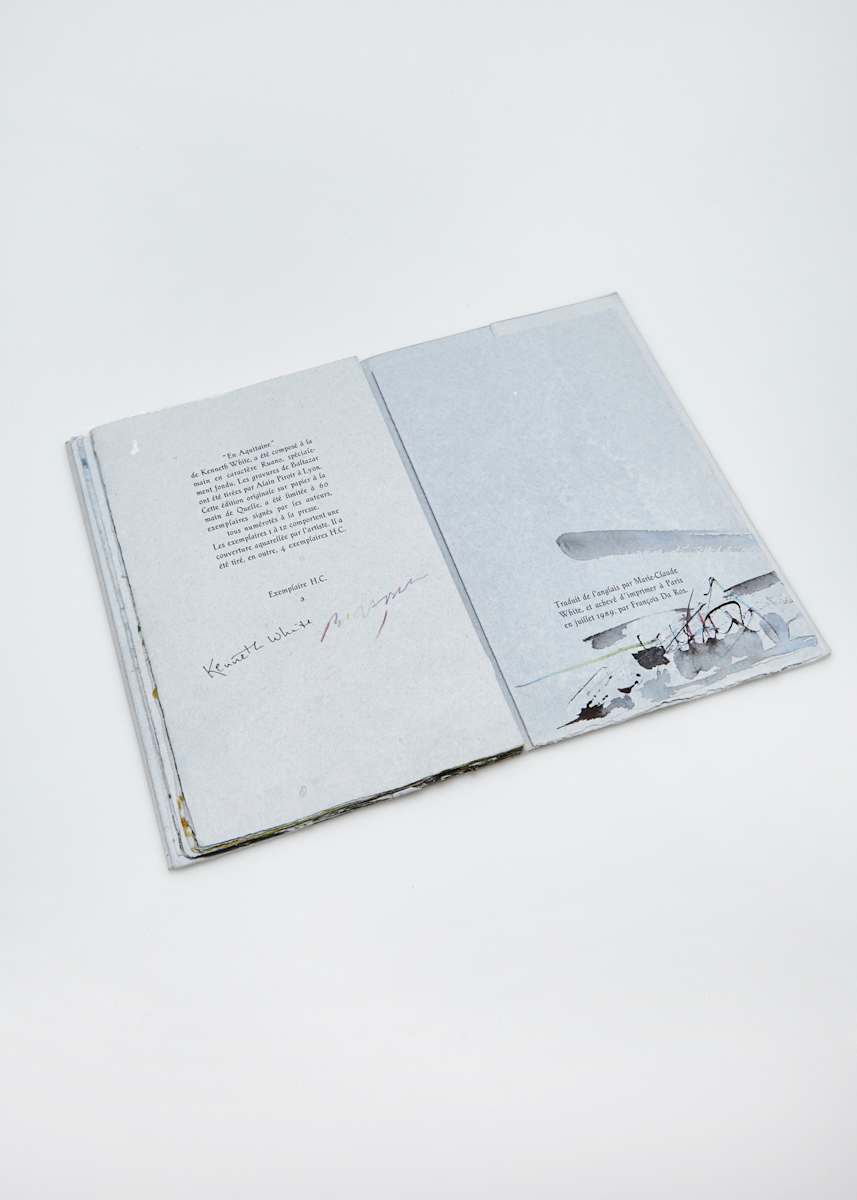 En Aquitaine by julius Baltazar-L, kenneth White-A 