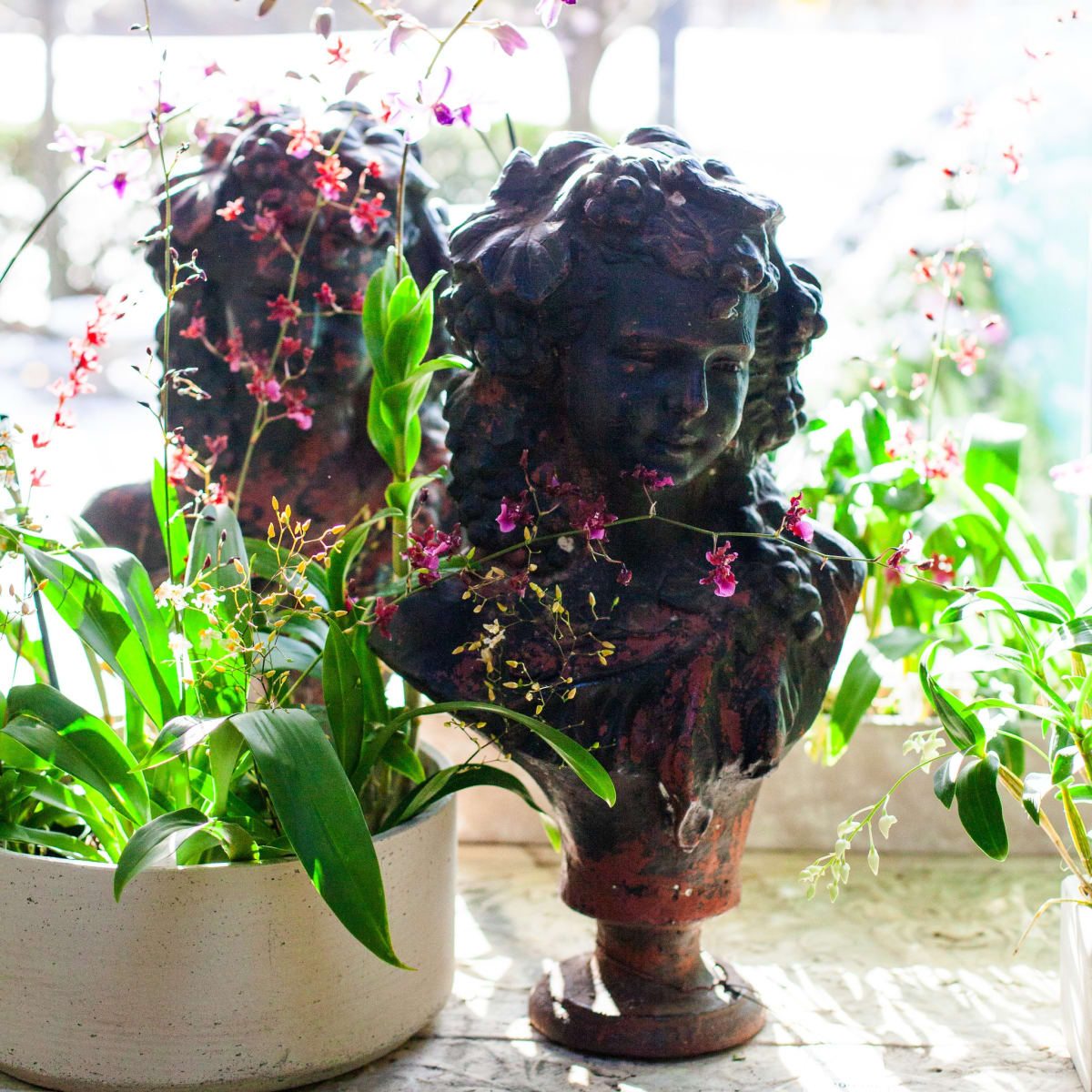 Cast Iron Late Victorian Pair of Busts 