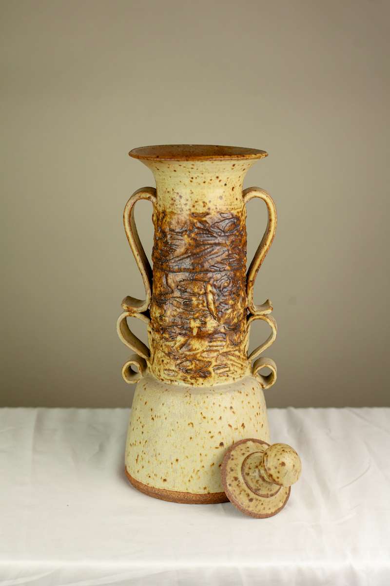 Lidded Jar, Image 1.