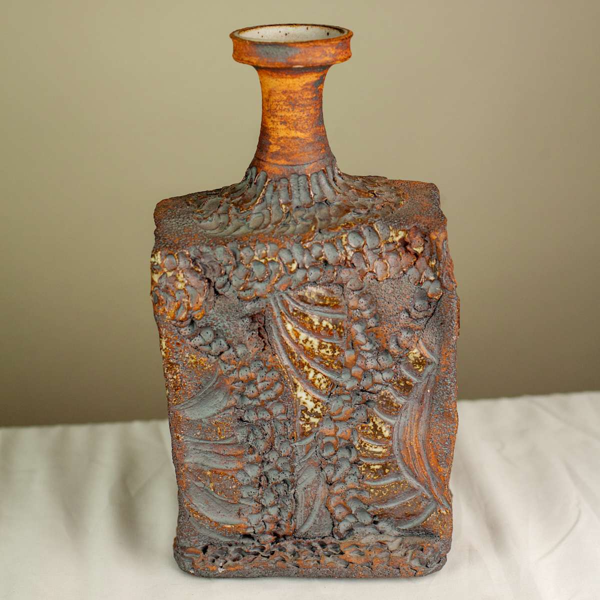 Square Vase, Image 3.
