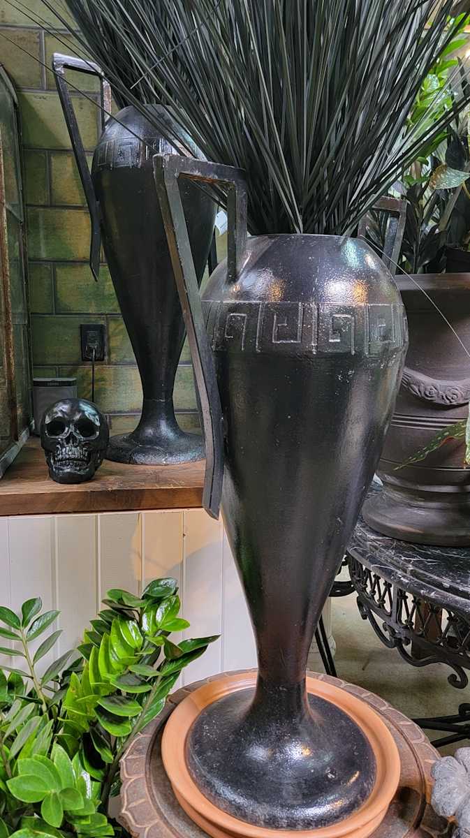 Memorial Urn, Black Finish / Pair 