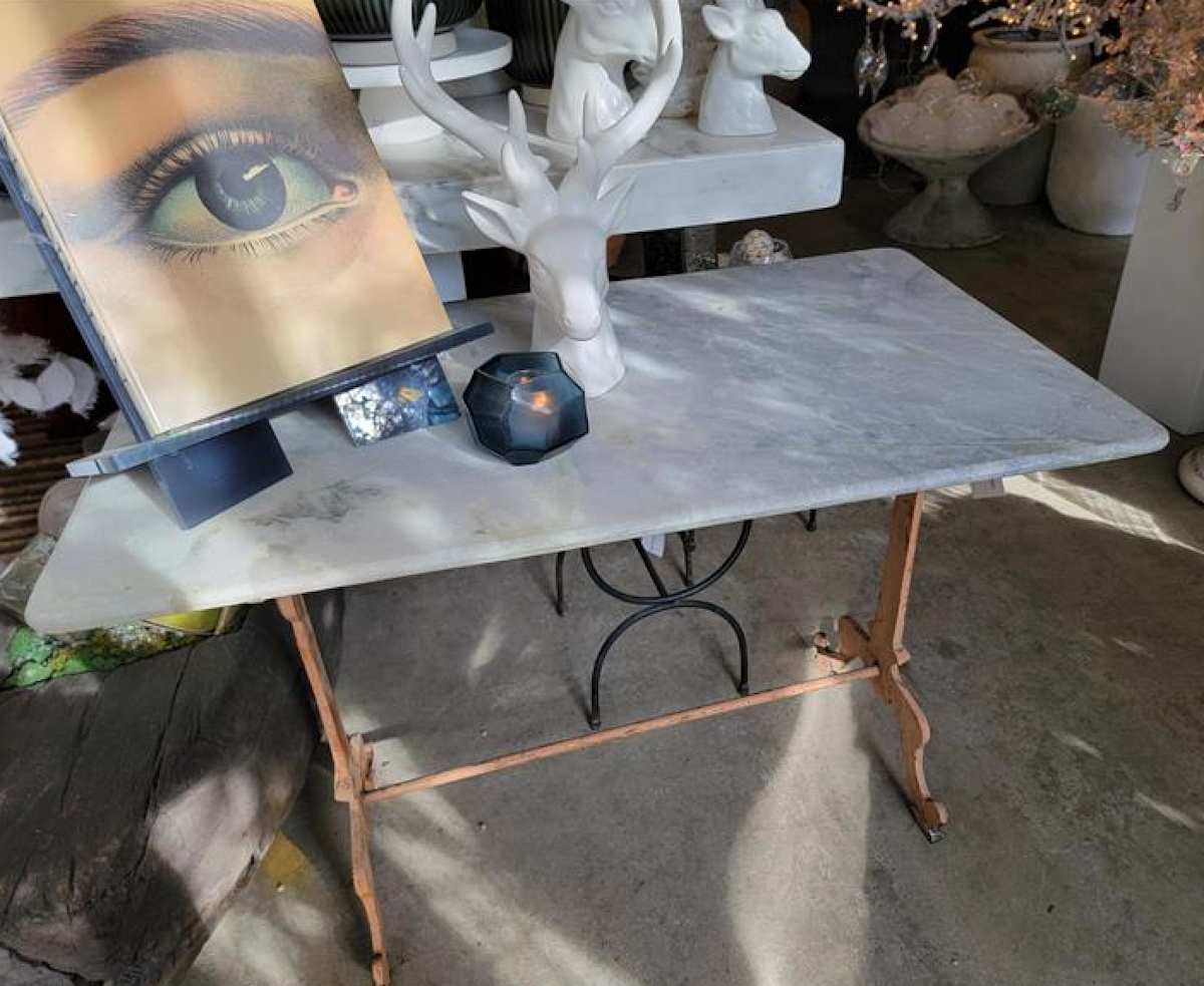 Buchon St. Etienne Marble Table by Buchon St. Etienne 