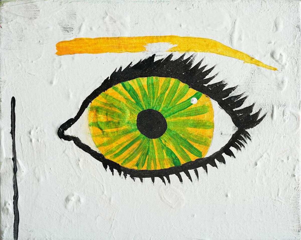Trial canvas eye by Chloe Fox 