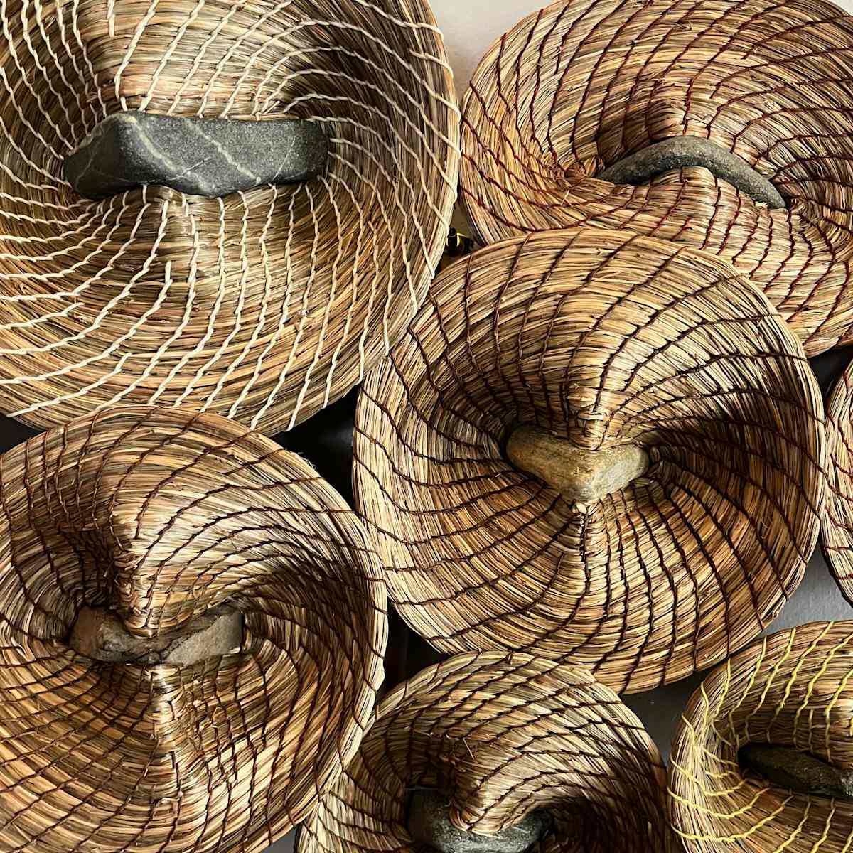 2502-RG (nesting) by Eric Stark 