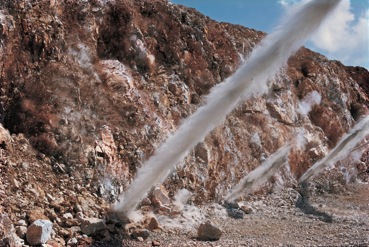 Blast #11009 by Naoya Hatakeyama, Image 1.