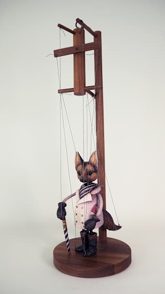 The Pursuer by Mikazuki Futatsu, Image 3.