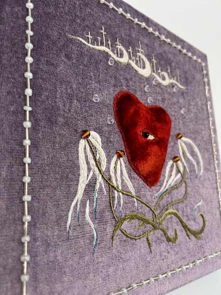 Heart’s Eye by Larysa Bernhardt, Image 1.