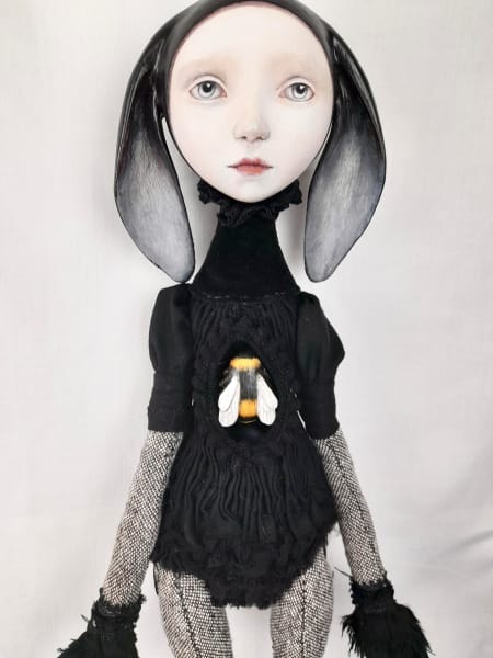 Bumble Bee by Zoe Thomas, Image 4.