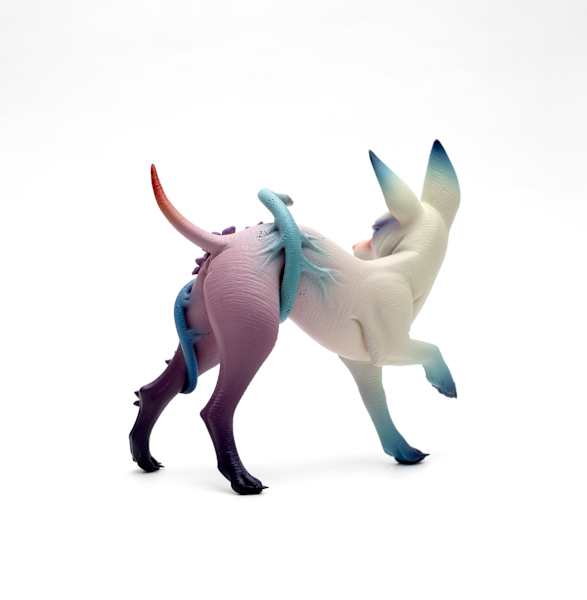 Smitten by Erika Sanada, Image 3.