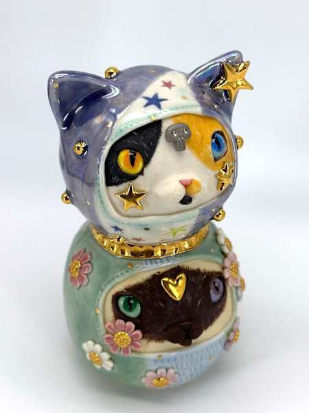 Very Different by Ryoko Rio, Image 3.