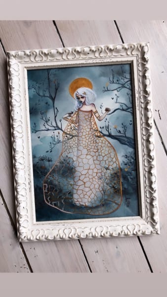 Veiled maiden by June Leeloo, Image 1.