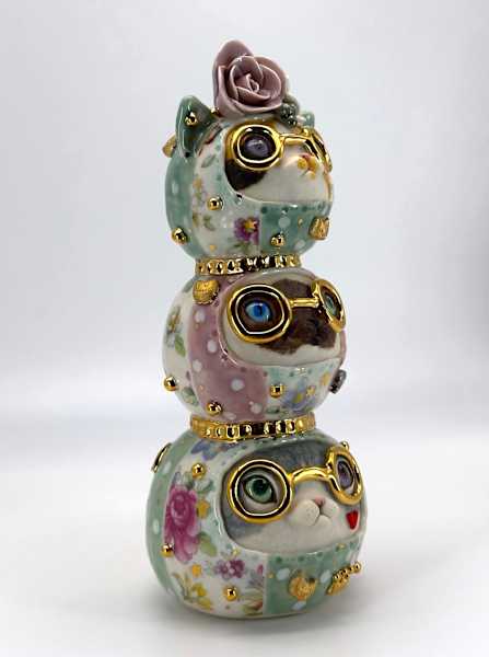 Observation by Ryoko Rio, Image 2.