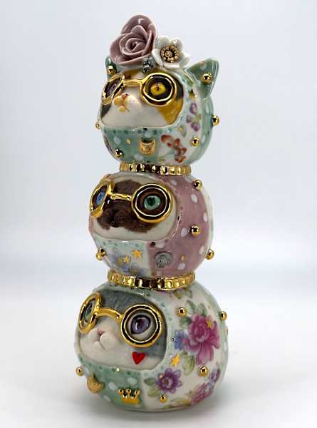 Observation by Ryoko Rio, Image 3.