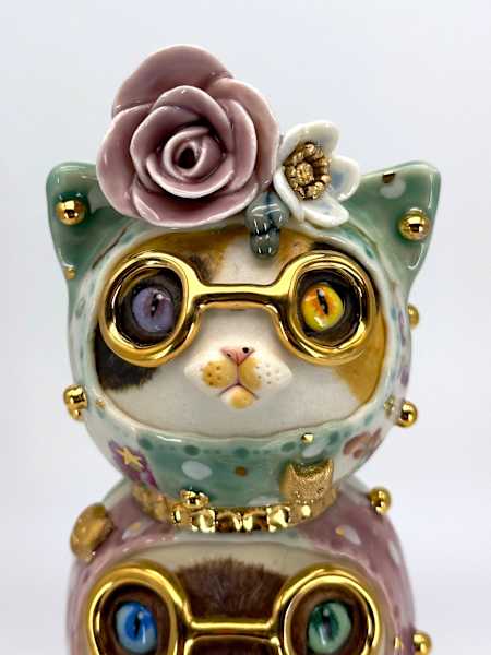 Observation by Ryoko Rio, Image 4.