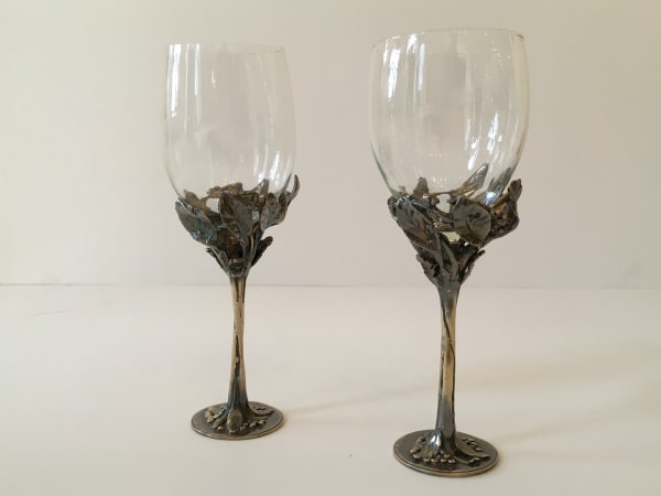 Grape Ivy Art on Kwarx Crystal Wine Glass Set of 2