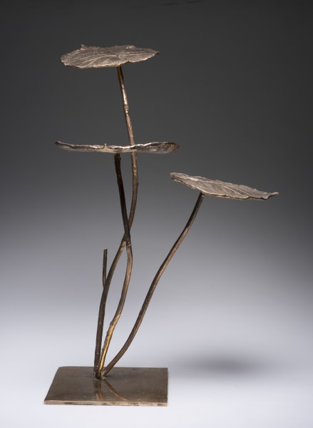 Nénuphars sur branche (Gold) by Clotilde ANCARANI 