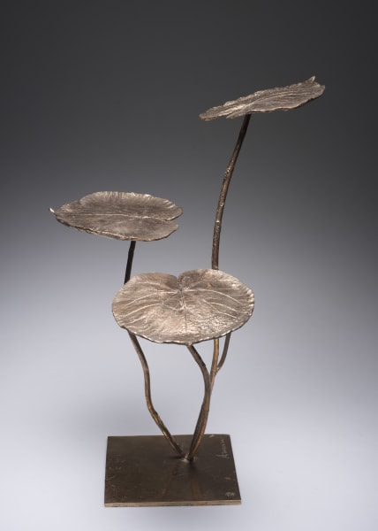 Nénuphars sur branche (Gold) by Clotilde ANCARANI 