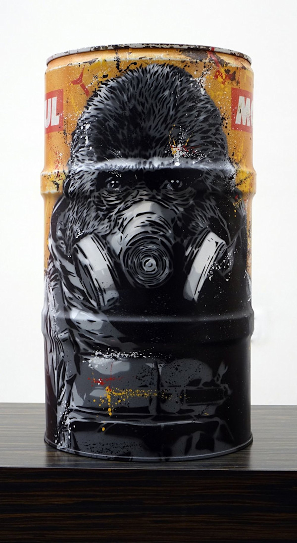 Gorilla Barrel by Valérian Lenud, Image 1.