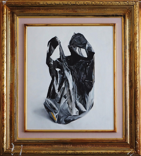 Gucci by Lucía Valencia, Image 1.
