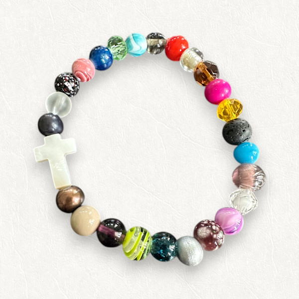 Messy Bracelet with Freshwater Shell Cross by Susi Schuele, Image 2.