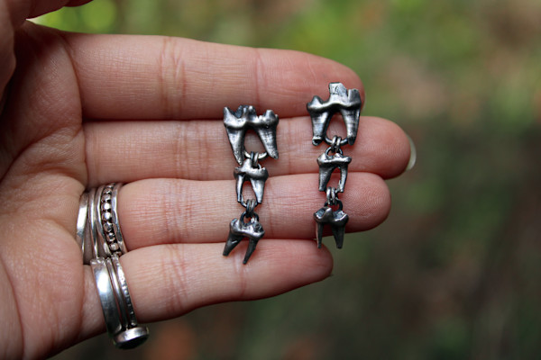 Coyote & Fox Teeth Earrings by Raven Deidzikú
