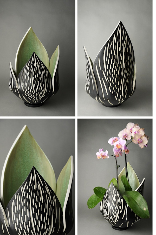 Elegant Bloom #25104 by Lisette Cedeno