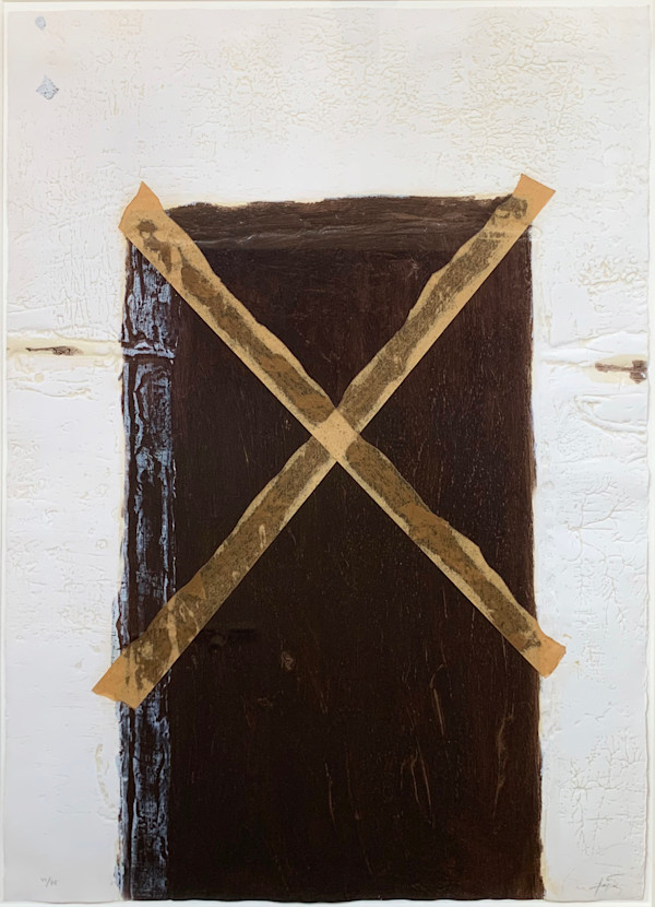 La Grande Porte by Antoni Tàpies