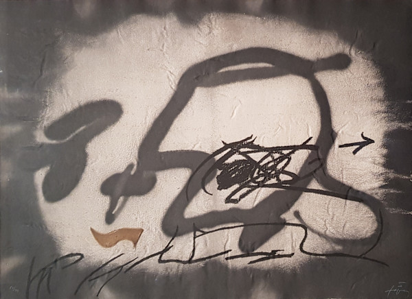 Perfil by Antoni Tàpies