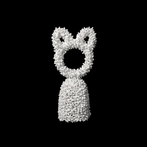 Finger puppet ring V by Hesti Wade