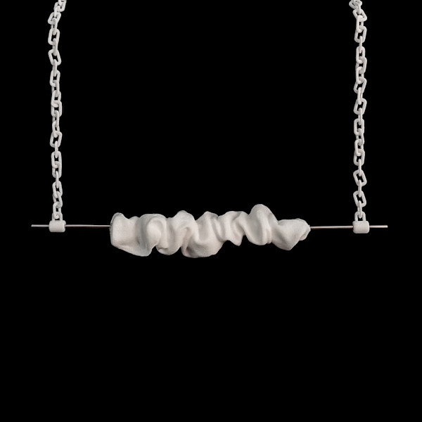 Scrunchie skewer I by Hesti Wade