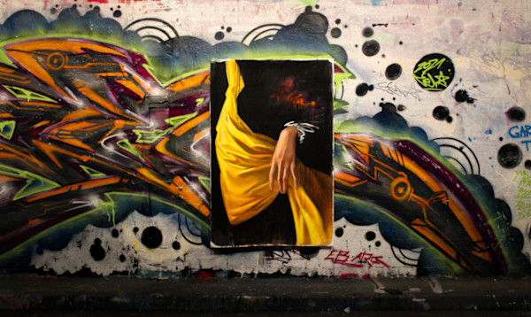 The golden cover by Sasha Suvorova, Image 5.