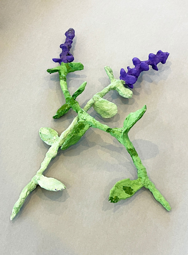 Lavender Wire Wculpture by Dean Masse, Image 1.