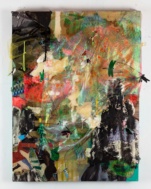 An oyster swallowing the bright moon