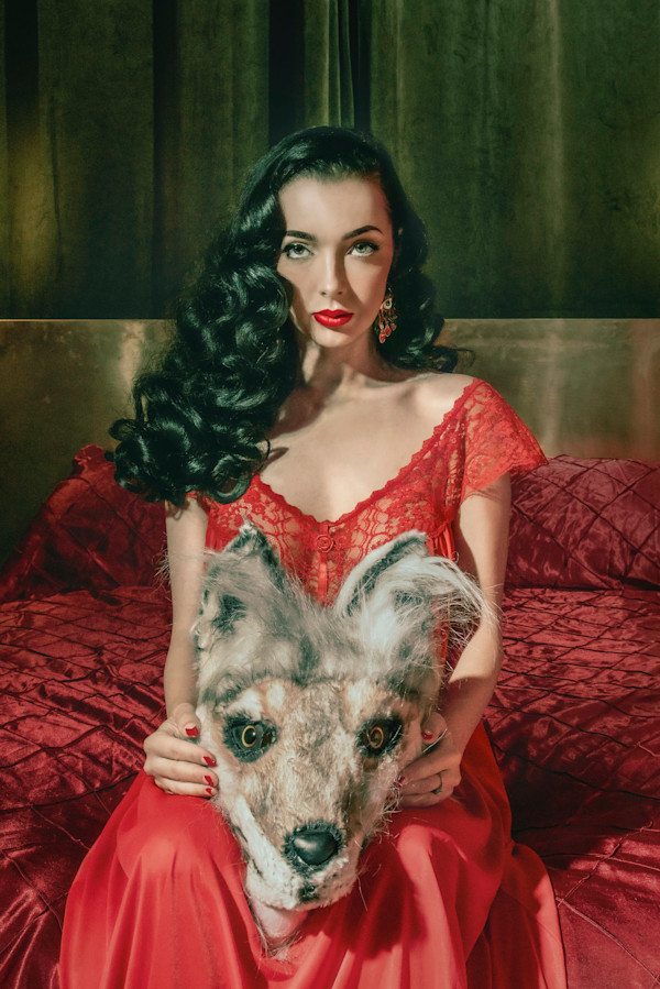 Howling at the moon by Elisa Miller