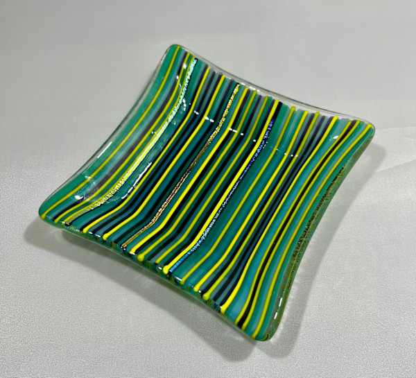 4" Deep Dish 1 by Julie Root Sawyer