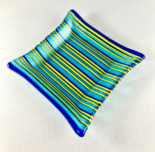 4" Deep Dish 2 by Julie Root Sawyer