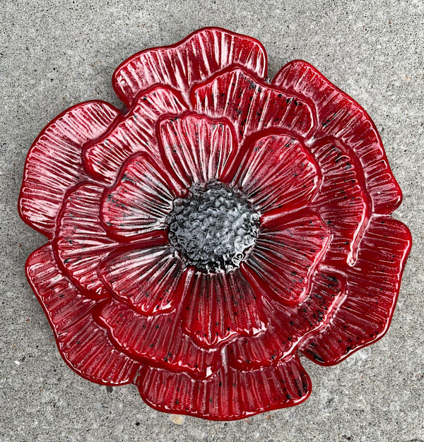 Poppy - shallow dish by Julie Root Sawyer