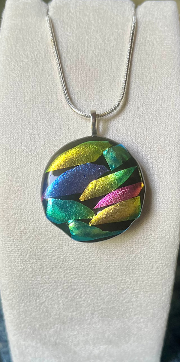 Circle dichroic pendant by Julie Root Sawyer, Image 1.